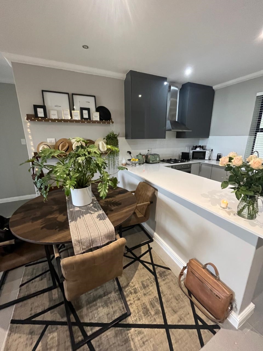 3 Bedroom Property for Sale in Sitari Country Estate Western Cape